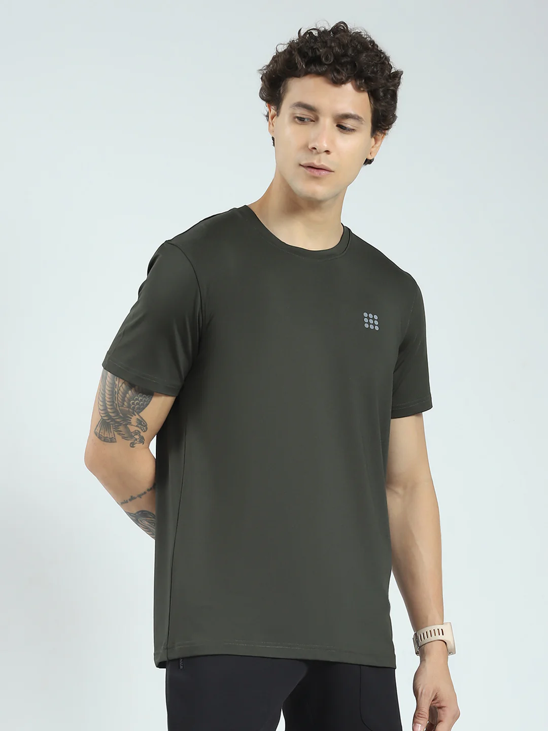 Rock.it Men Olive Solid Round Neck Half Sleeve T-Shirt - Image 4