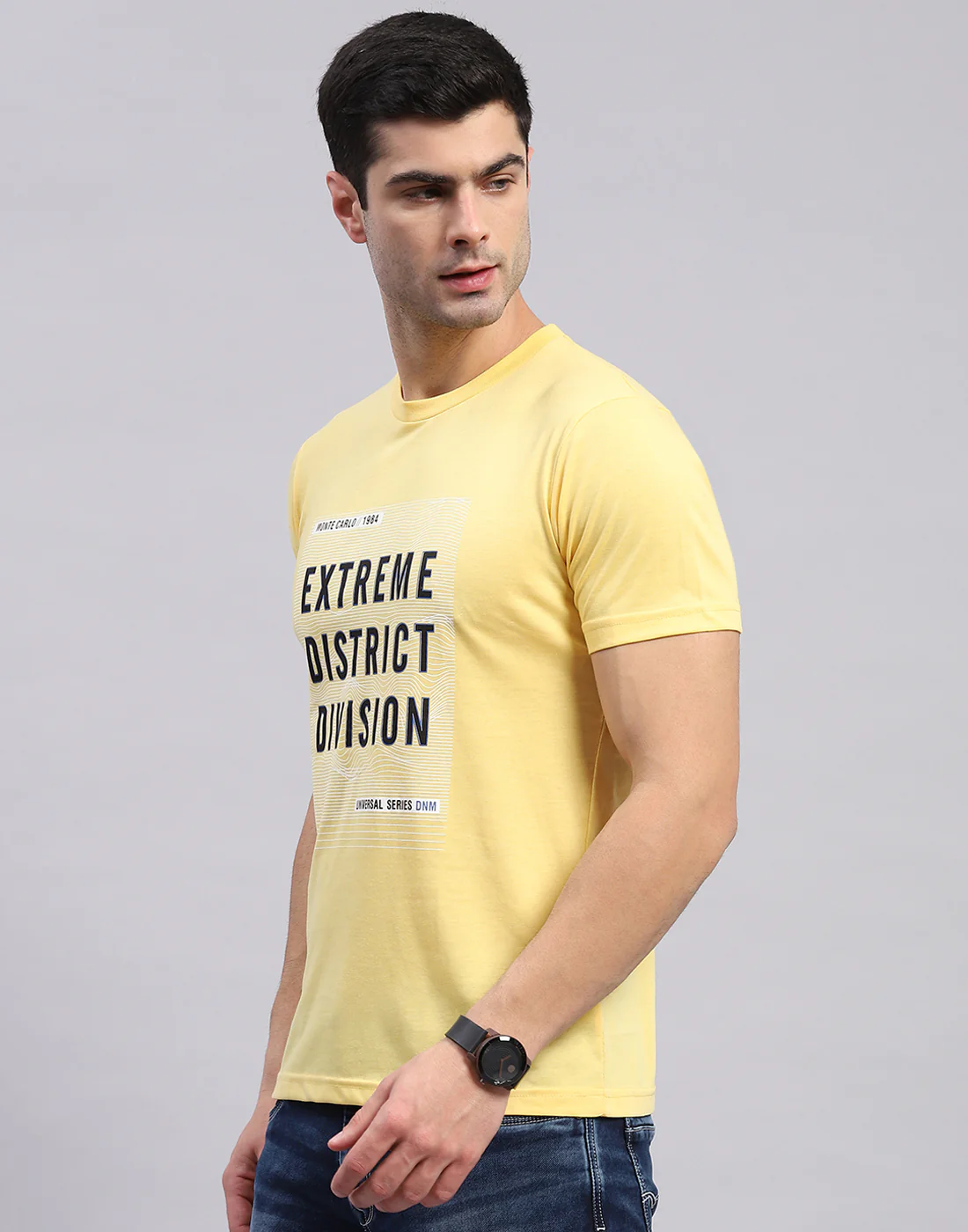 Men Olive & Yellow Solid Round Neck Half Sleeve T-Shirt - Image 8