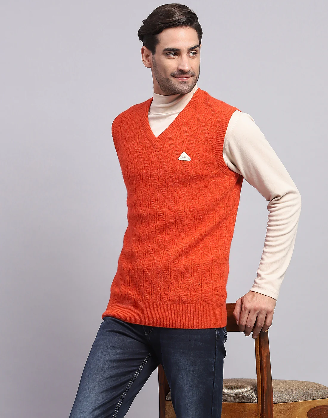 Men Orange Self Design V Neck Sleeveless Sweater - Image 6