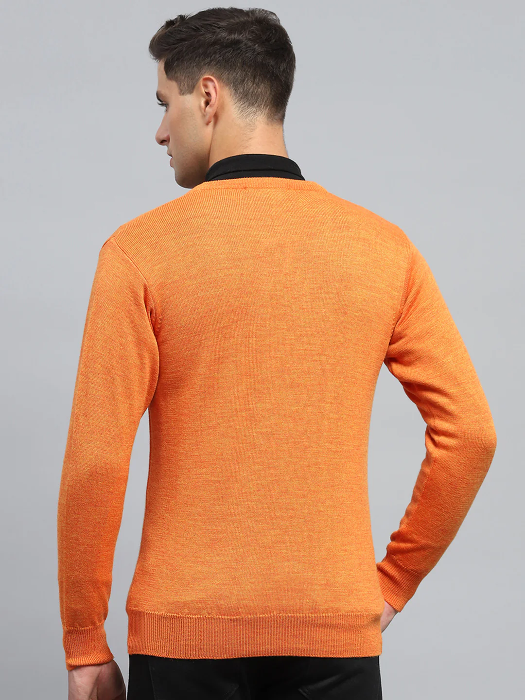 Men Orange Solid V Neck Full Sleeve Pullover - Image 5