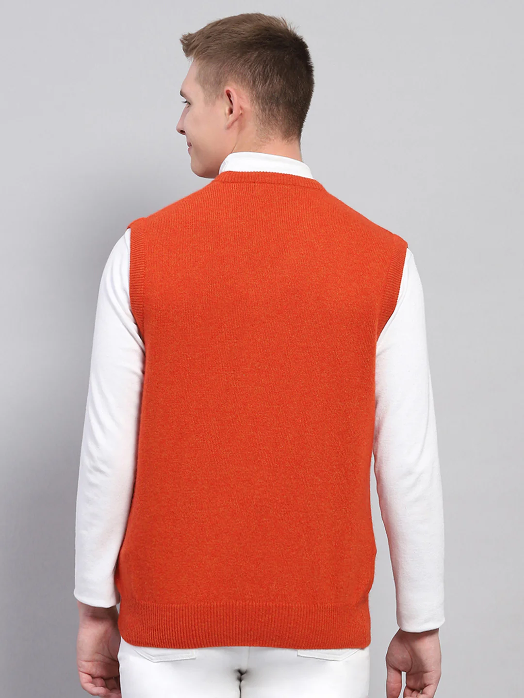 Men Orange Solid V Neck Sleeveless Sweater - Image 5