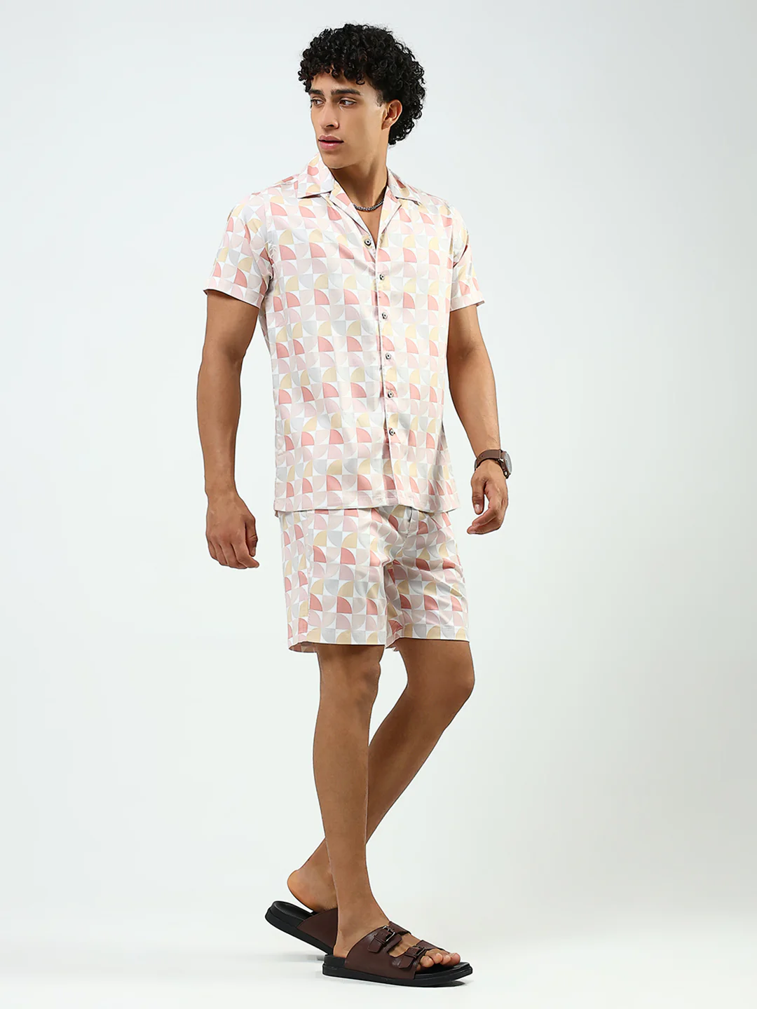 Men Peach Printed Collar Half Sleeve Cords Set - Image 4