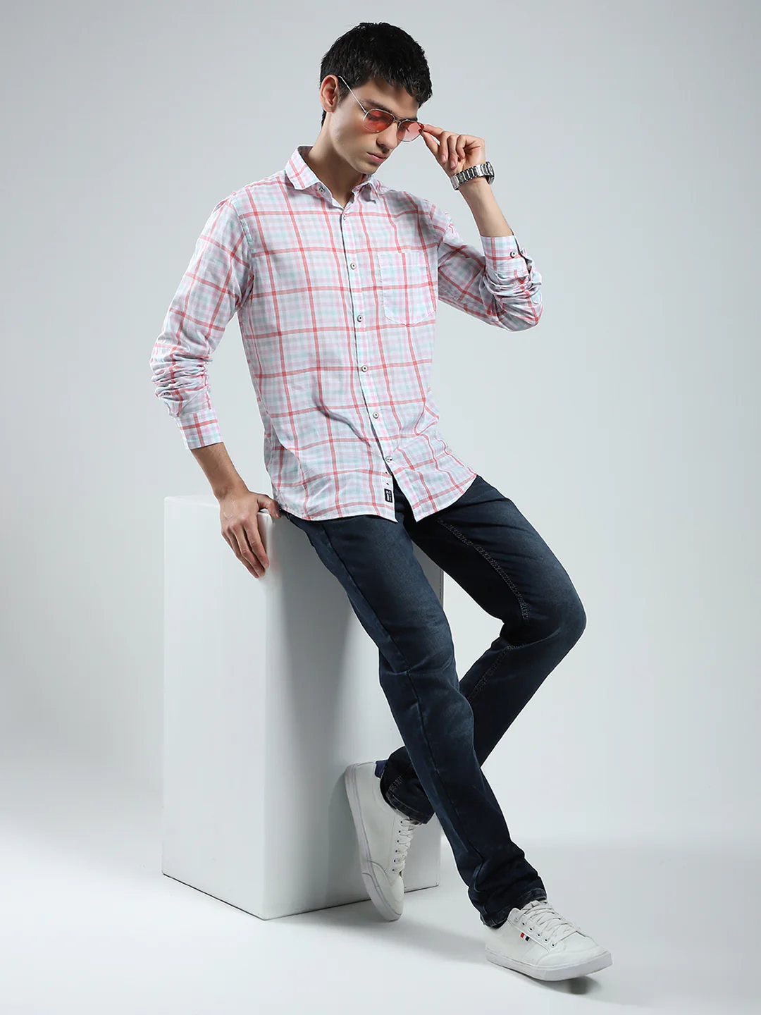 Men Pink Check Collar Full Sleeve Shirt - Image 2