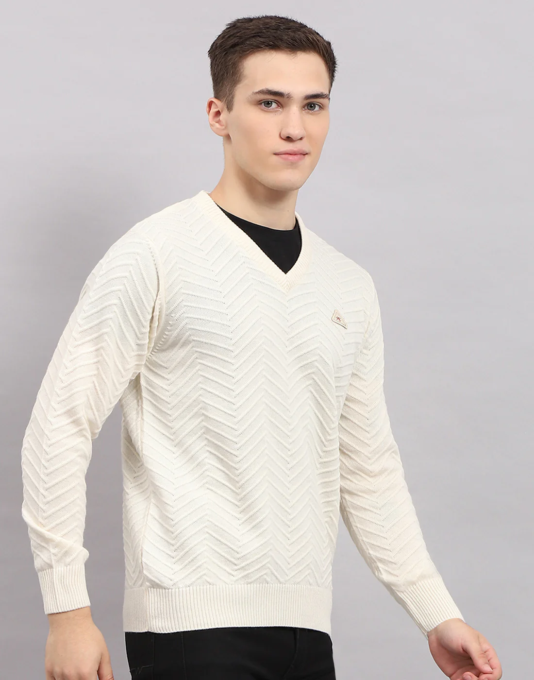 Men Pink Self Design V Neck Full Sleeve Pullover - Image 4