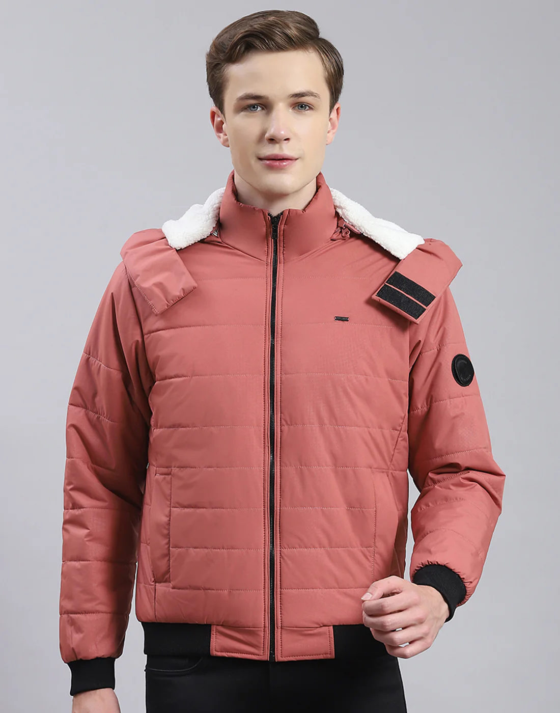Men Pink Solid Hooded Full Sleeve Jacket - Image 4