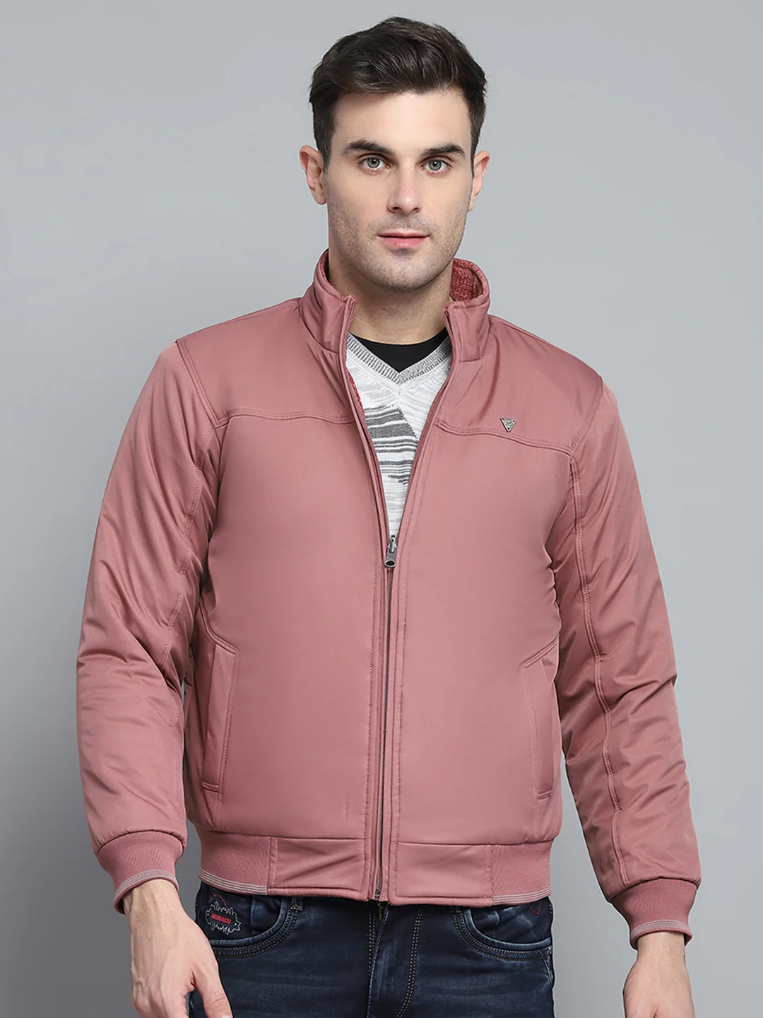 Men Pink Solid Mock Neck Full Sleeve Jacket - Image 5
