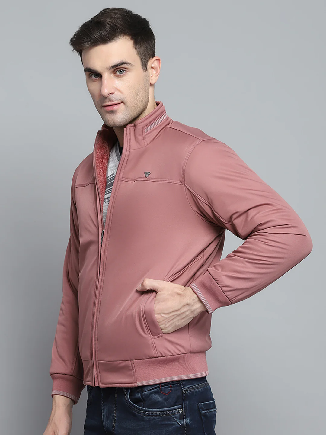 Men Pink Solid Mock Neck Full Sleeve Jacket - Image 7