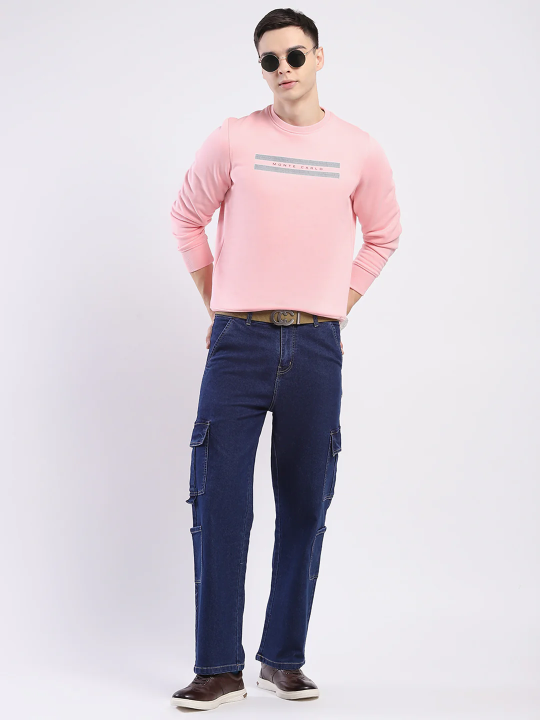 Men Pink Solid Round Neck Full Sleeve Sweatshirt - Image 6