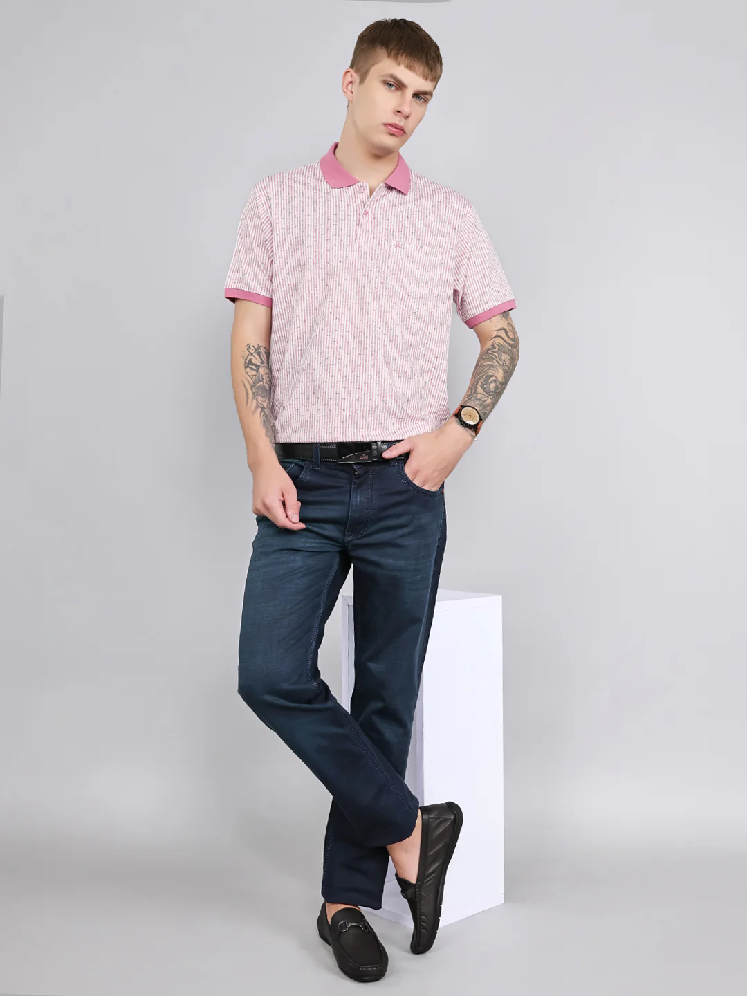 Men Pink Stripe Collar Half Sleeve T-Shirt - Image 7