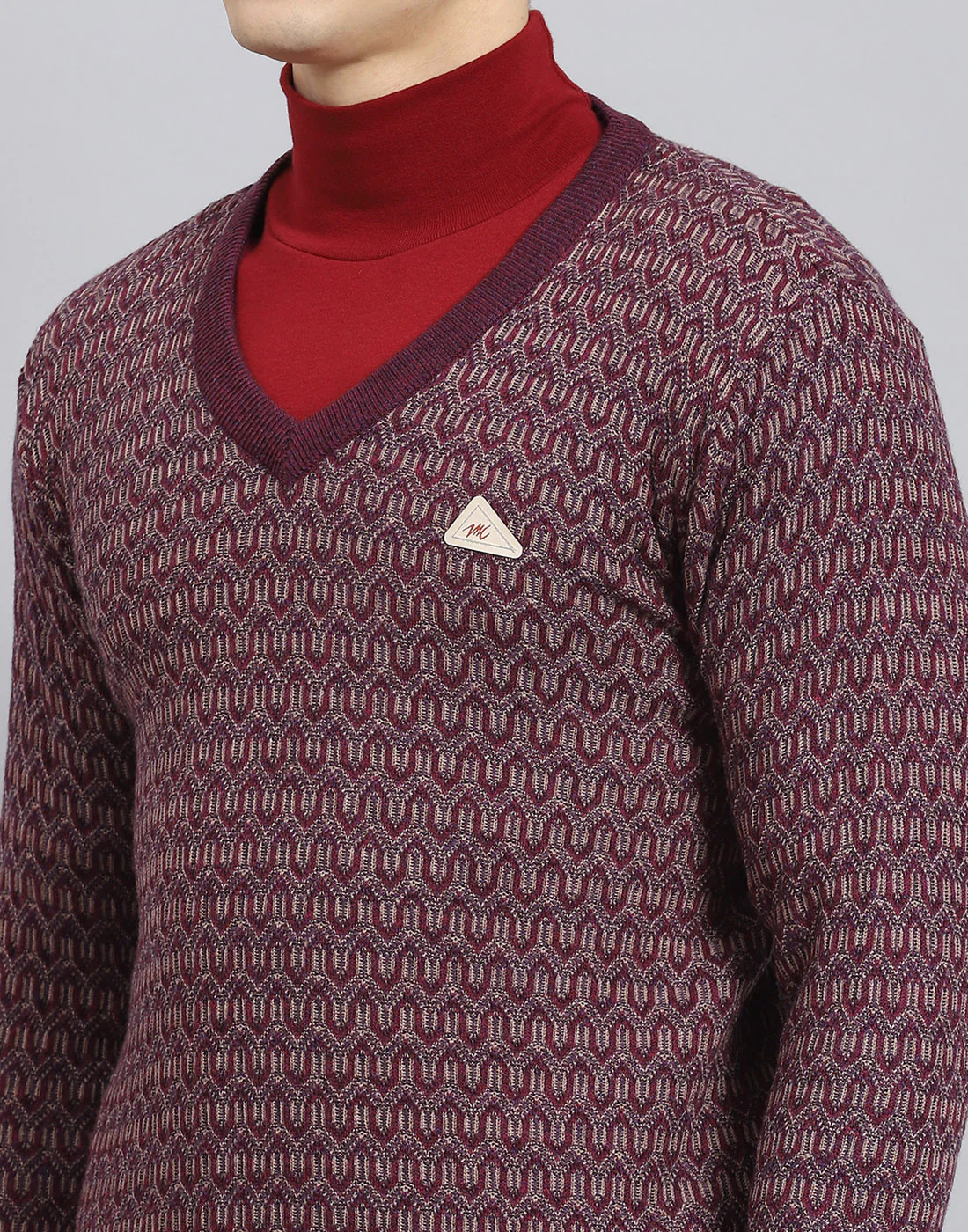 Men Purple Self Design V Neck Full Sleeve Sweater - Image 8