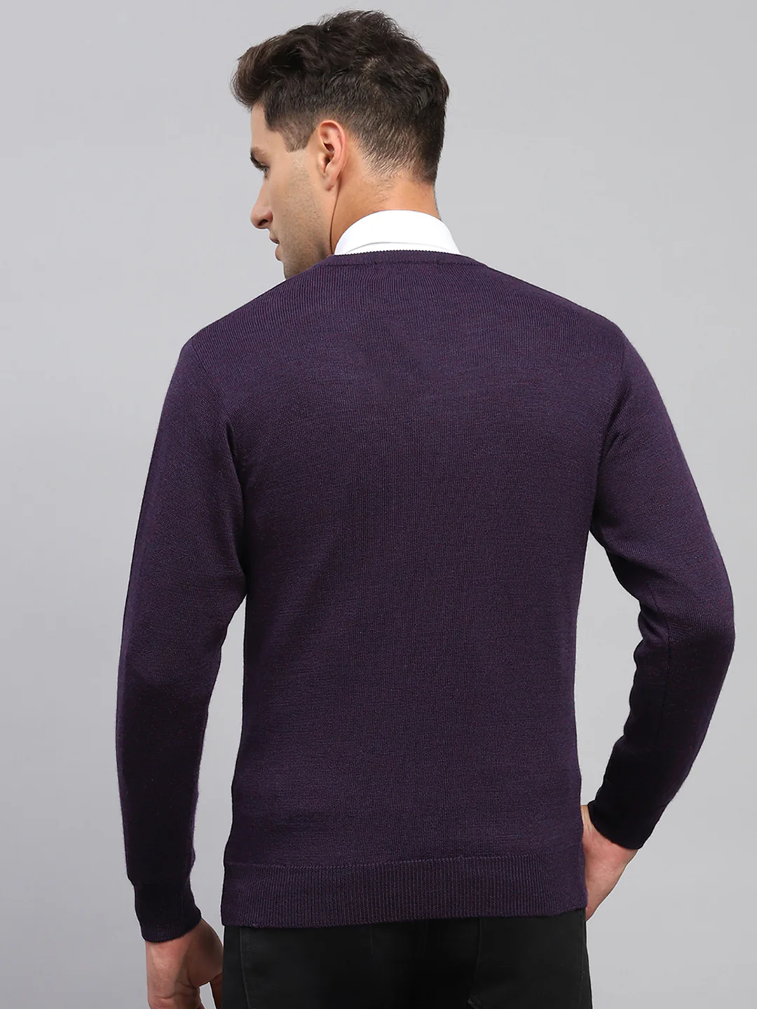 Men Purple Solid V Neck Full Sleeve Pullover - Image 5