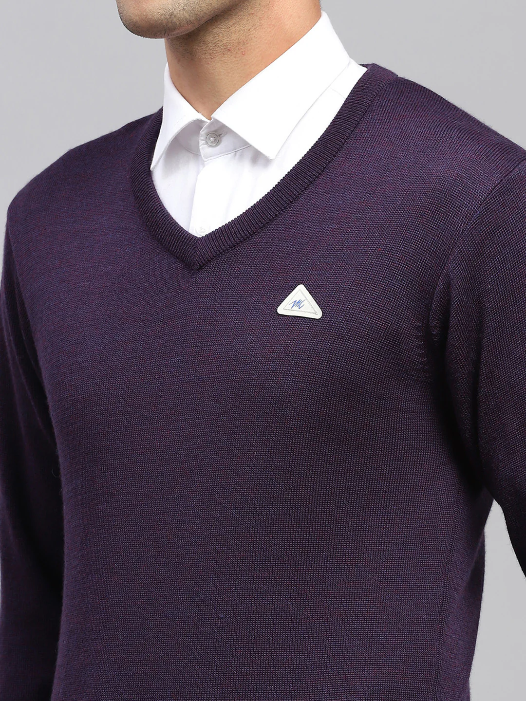 Men Purple Solid V Neck Full Sleeve Pullover - Image 6