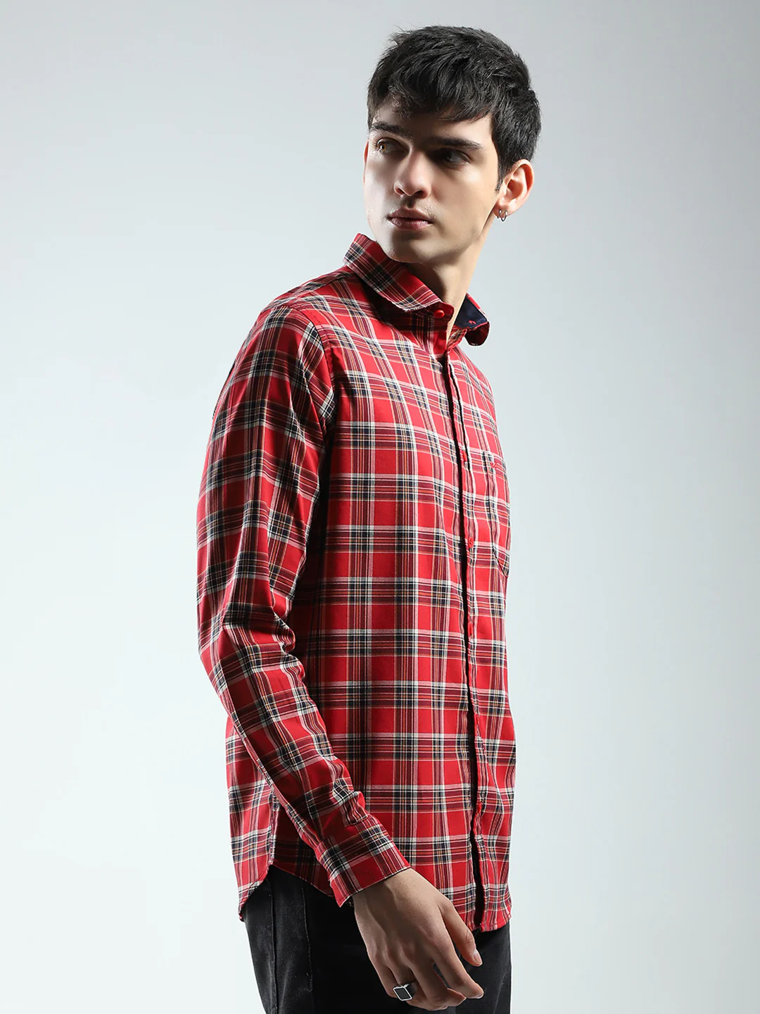 Men Red Check Collar Full Sleeve Shirt - Image 4