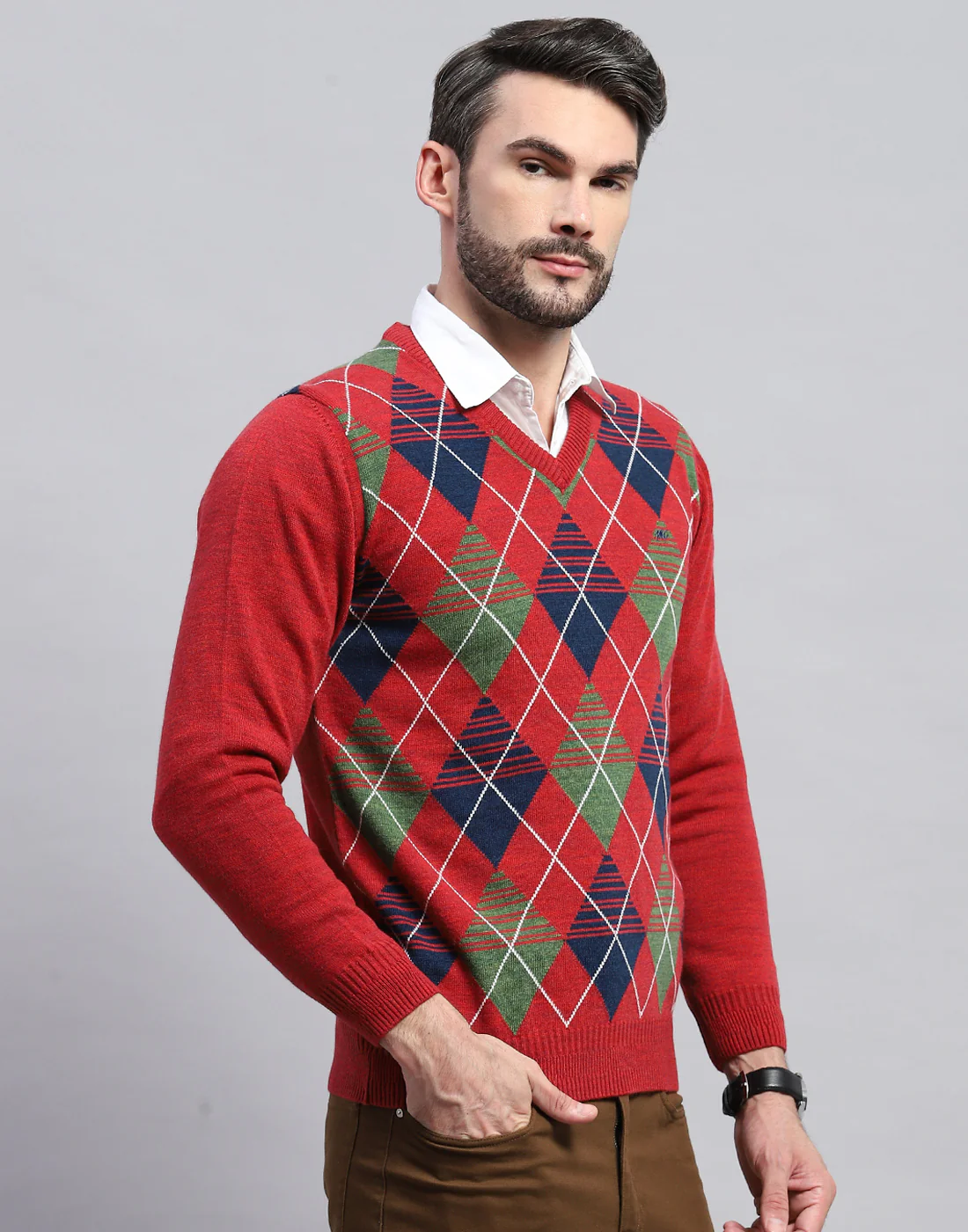 Men Red Geometric V Neck Full Sleeve Pullover - Image 5
