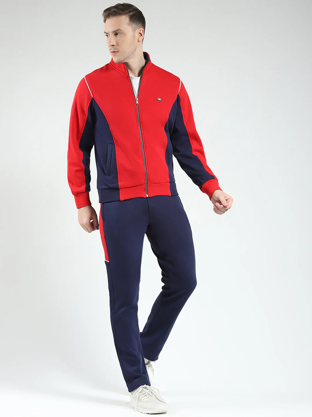 Men Red & Navy Blue Solid Mock Neck Full Sleeve Winter Tracksuit - Image 4