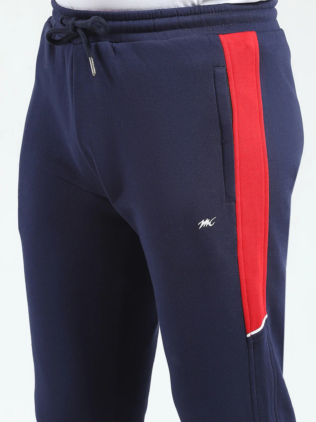 Men Red & Navy Blue Solid Mock Neck Full Sleeve Winter Tracksuit - Image 9