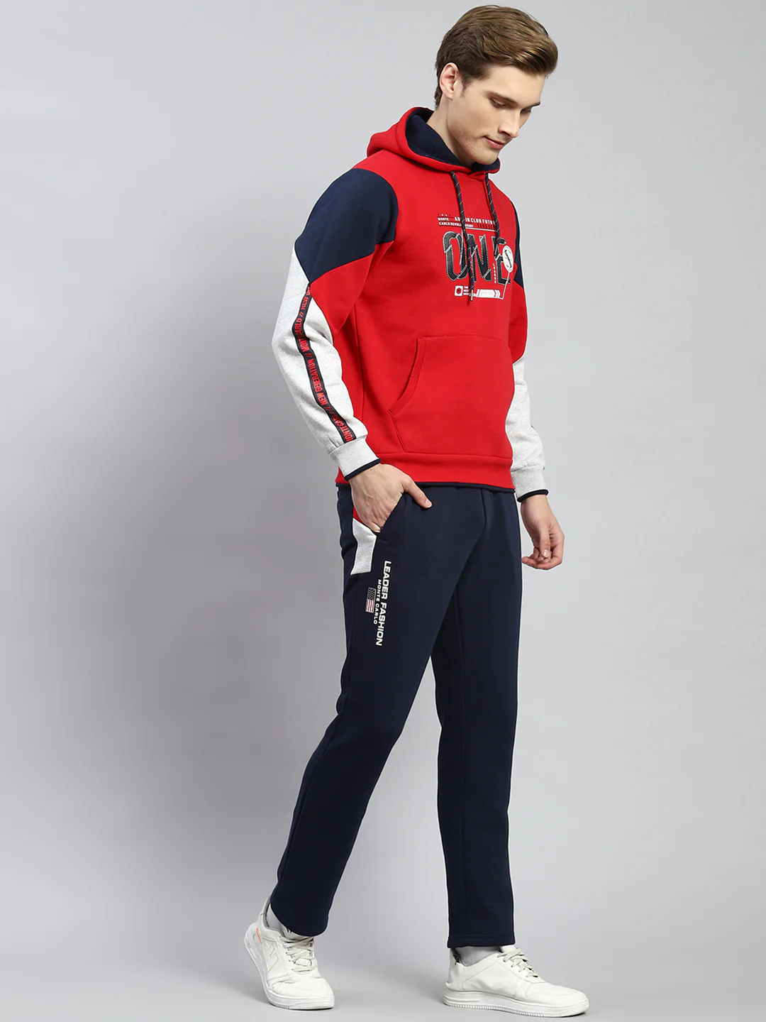 Men Red Plain Tracksuit - Image 3