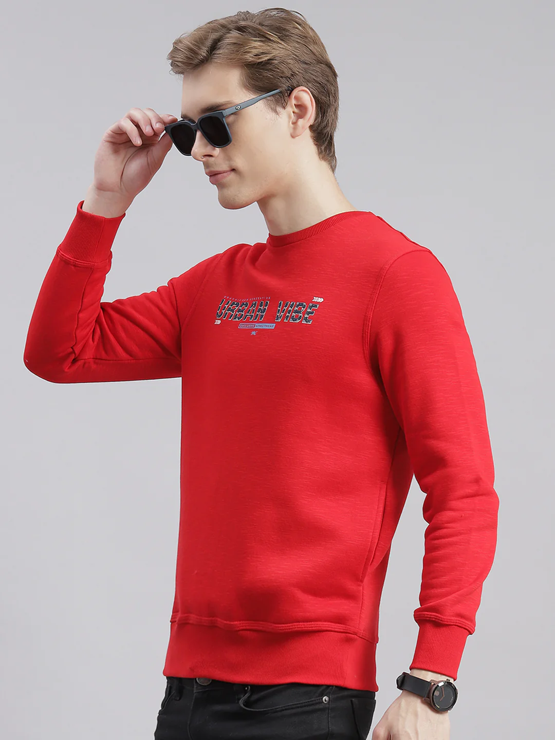Men Red Printed Round Neck Full Sleeve Sweatshirts - Image 5