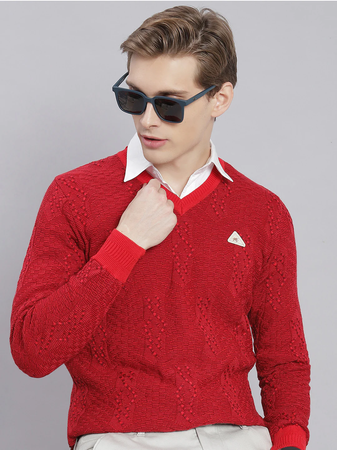Men Red Self Design V Neck Full Sleeve Sweaters/Pullovers - Image 2