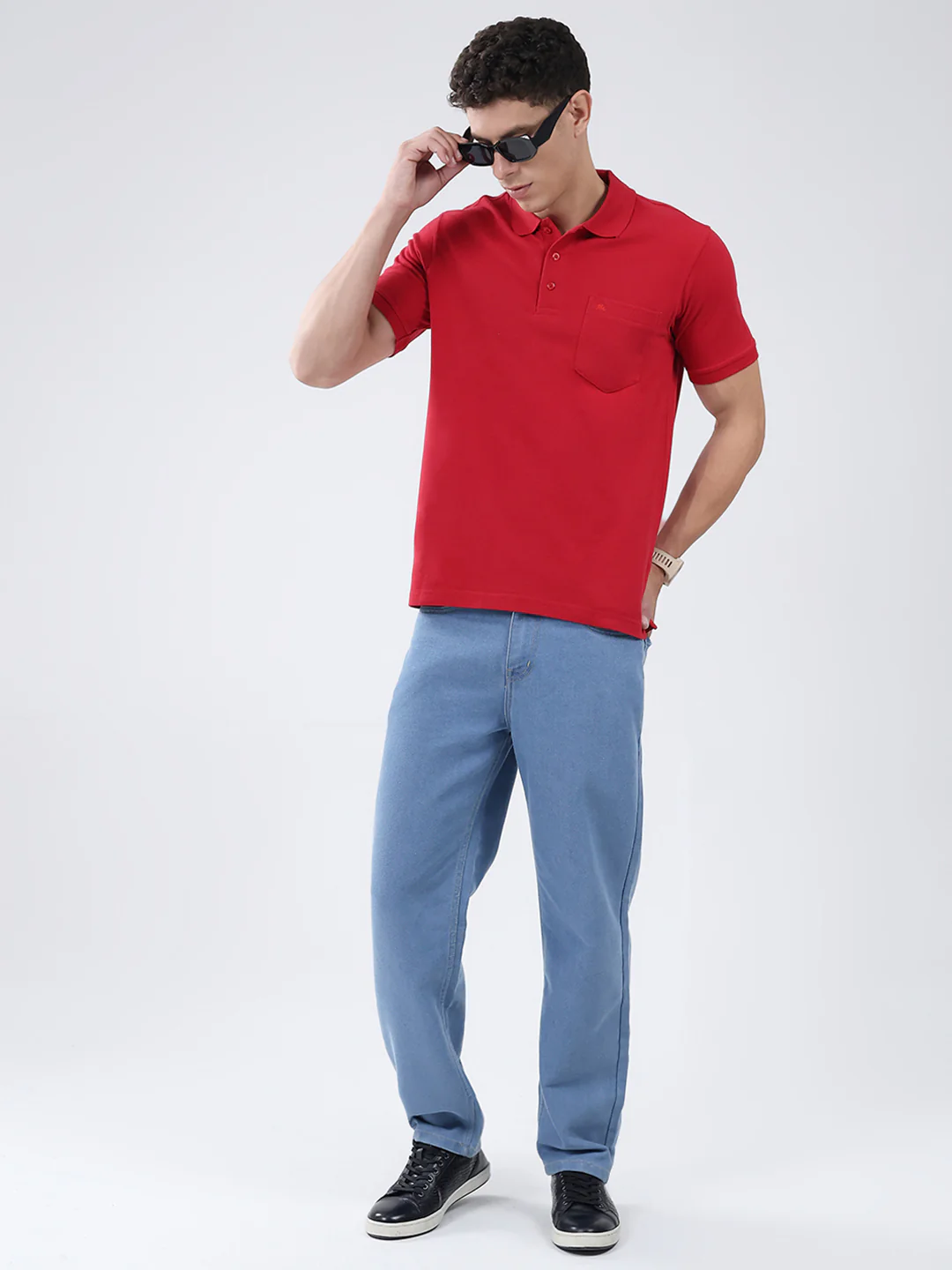 Men Red Solid Collar Half Sleeve T-Shirt - Image 2