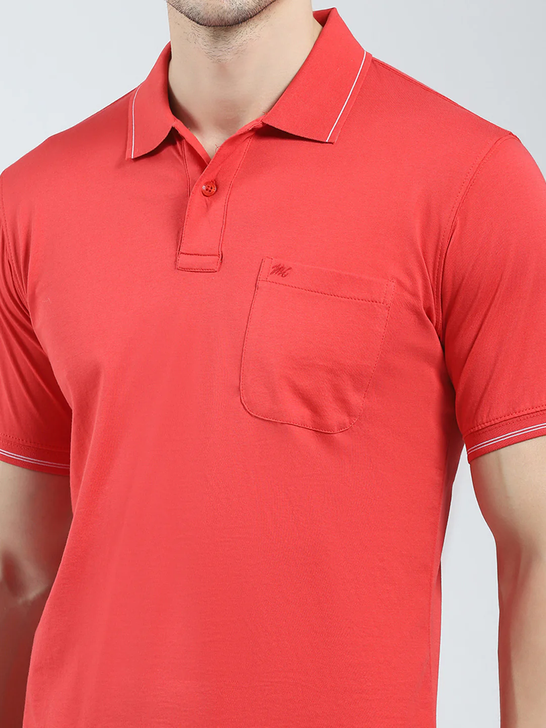 Men Red Solid Collar Half Sleeve T-Shirt - Image 6