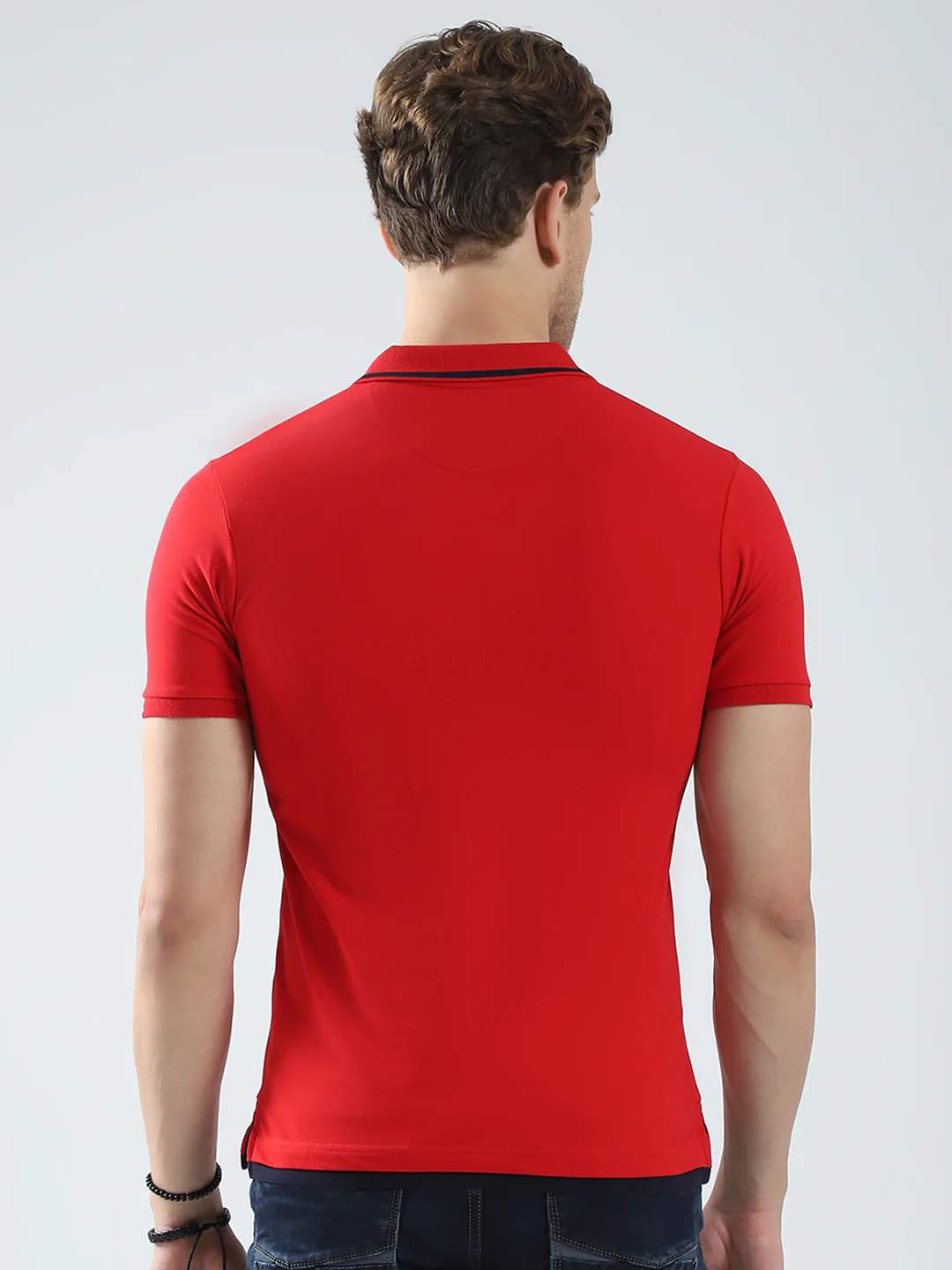 Men Red Solid Collar Half Sleeve T-Shirt - Image 5