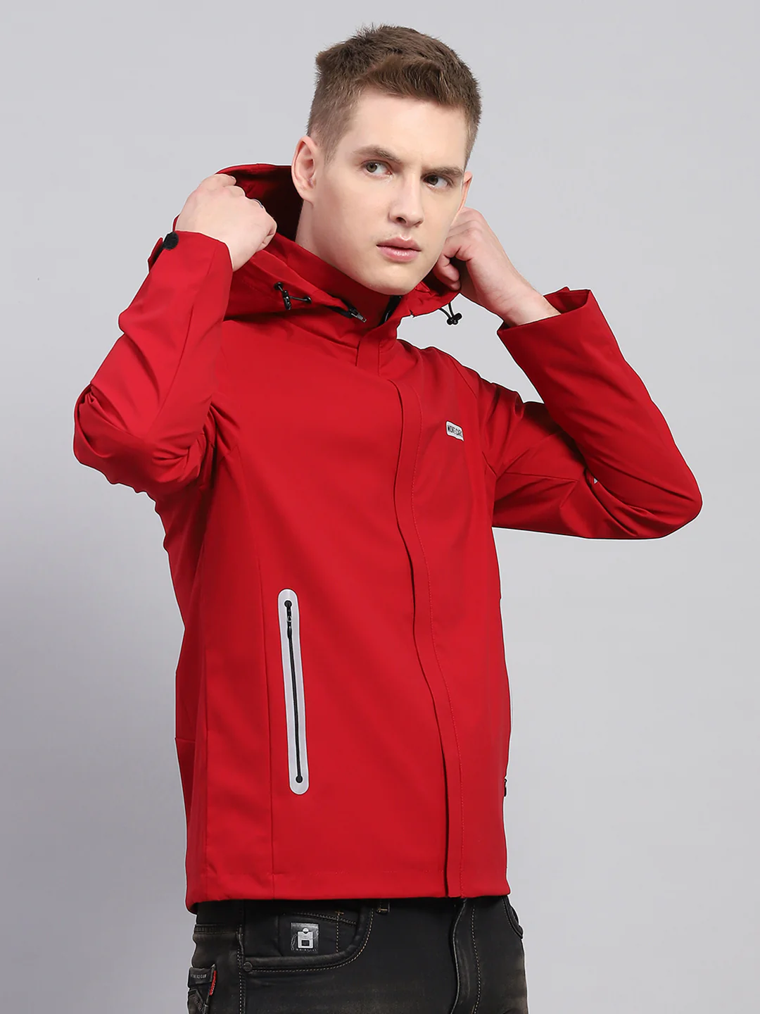 Men Red Solid Detachable Hood Full Sleeve Jacket - Image 4