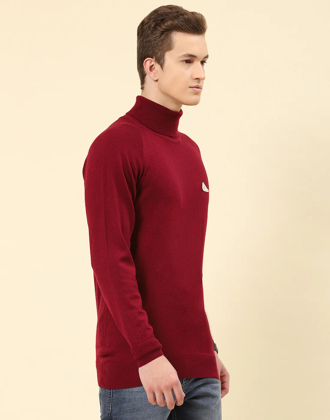 Men Red Solid High Neck Full Sleeve Pullover - Image 4