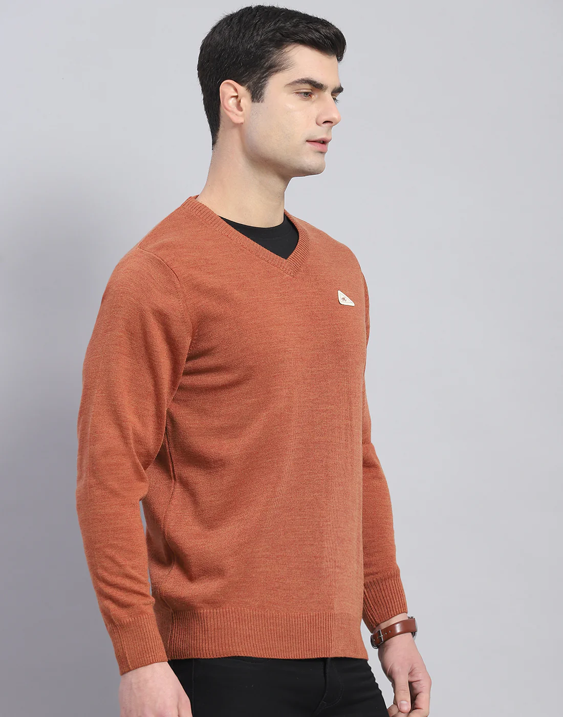 Men Red Solid V Neck Full Sleeve Pullover - Image 5