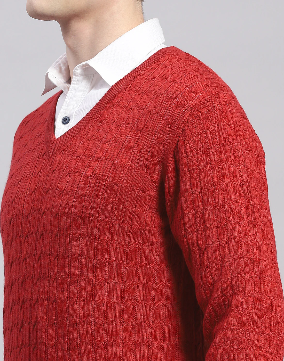 Men Red Solid V Neck Full Sleeve Pullover - Image 6