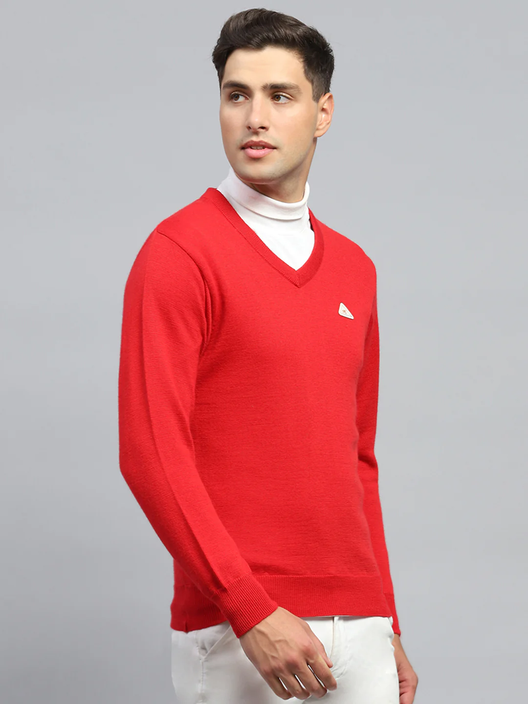 Men Red Solid V Neck Full Sleeve Pullover - Image 4
