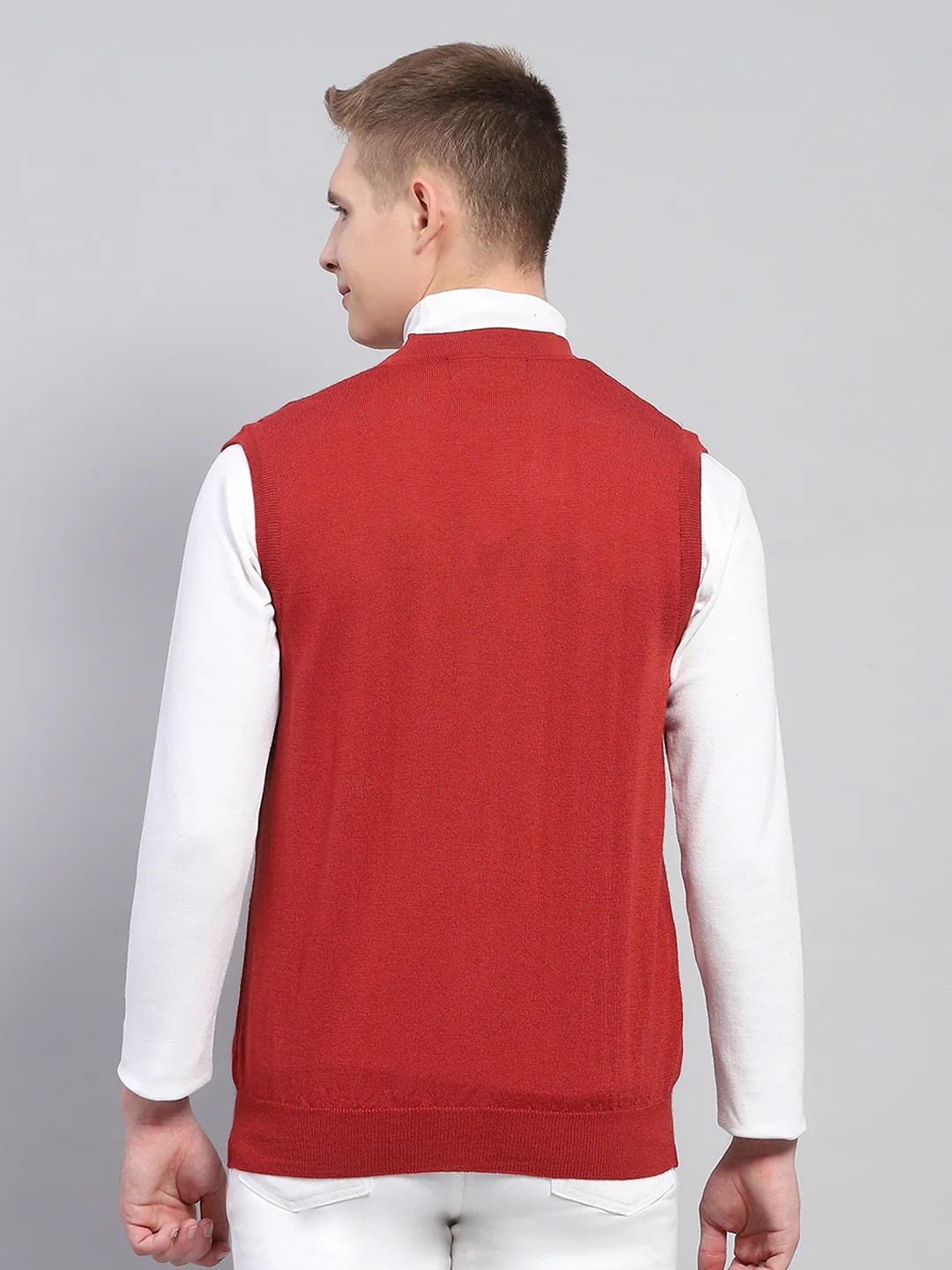 Men Red Solid V Neck Sleeveless Cardigan - Image 5