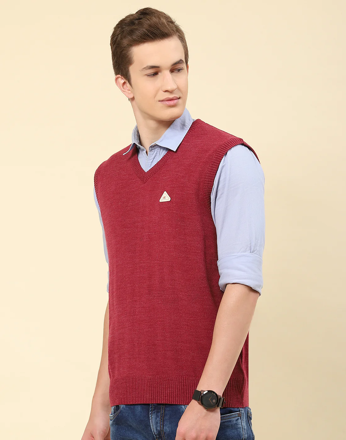 Men Red Solid V Neck Sleeveless Sweater - Image 3