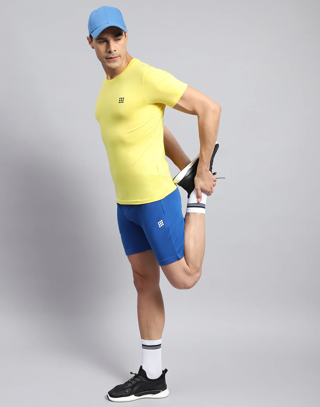 Rock.it Men Royal Blue Solid Smart Fit Short - Image 2