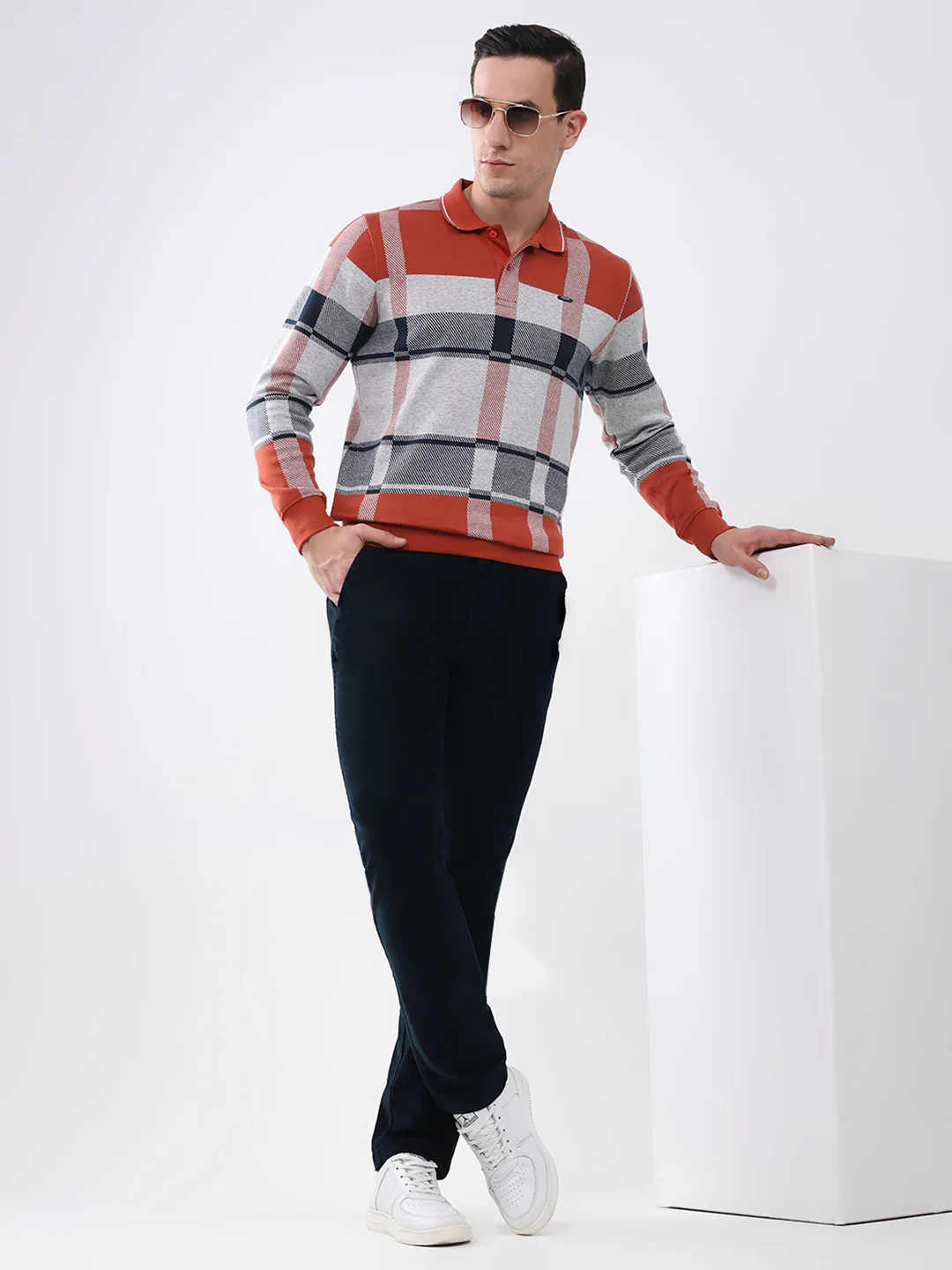 Men Rust Abstract Collar Full Sleeve Winter T-Shirt - Image 2