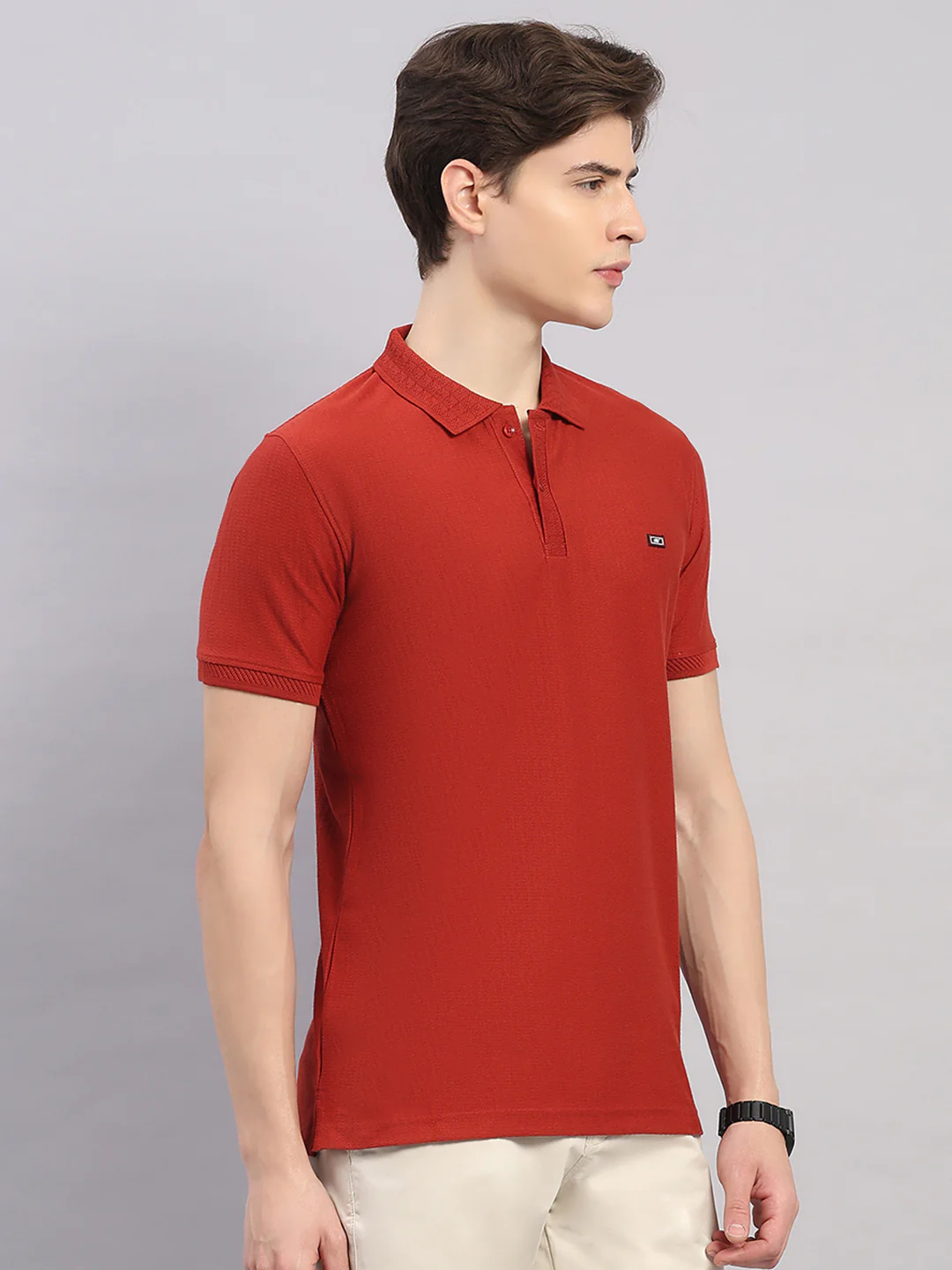 Men Rust Geometric Stand Collar Half Sleeve T-Shirt - Image 4