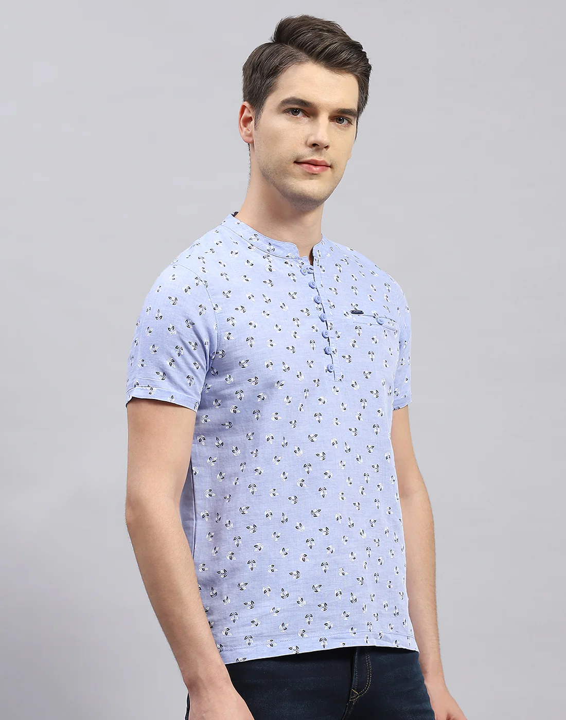 Men Sky Blue Printed Band Collar Half Sleeve Kurta - Image 4
