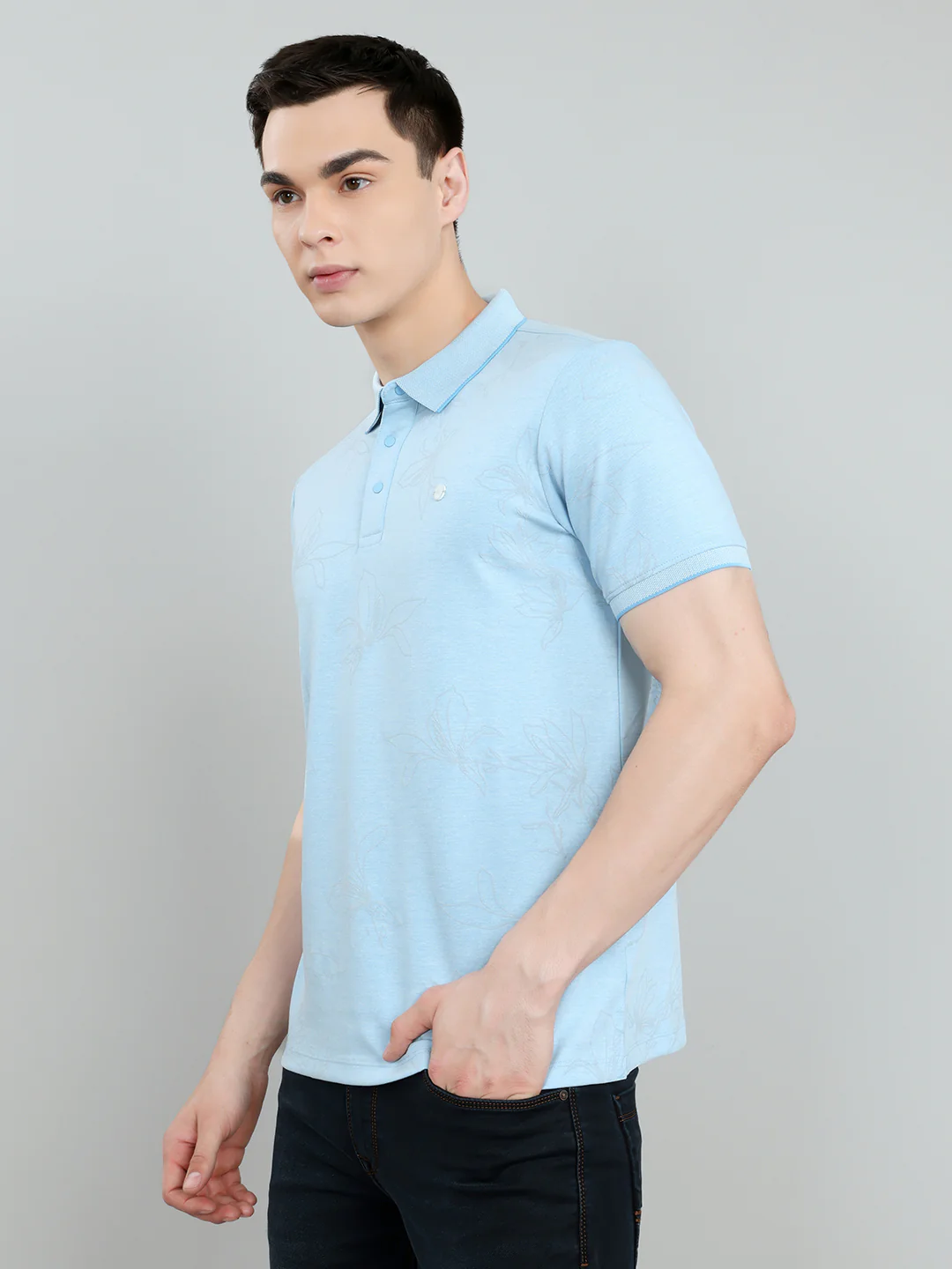 Men Sky Blue Printed Collar Half Sleeve T-Shirt - Image 2