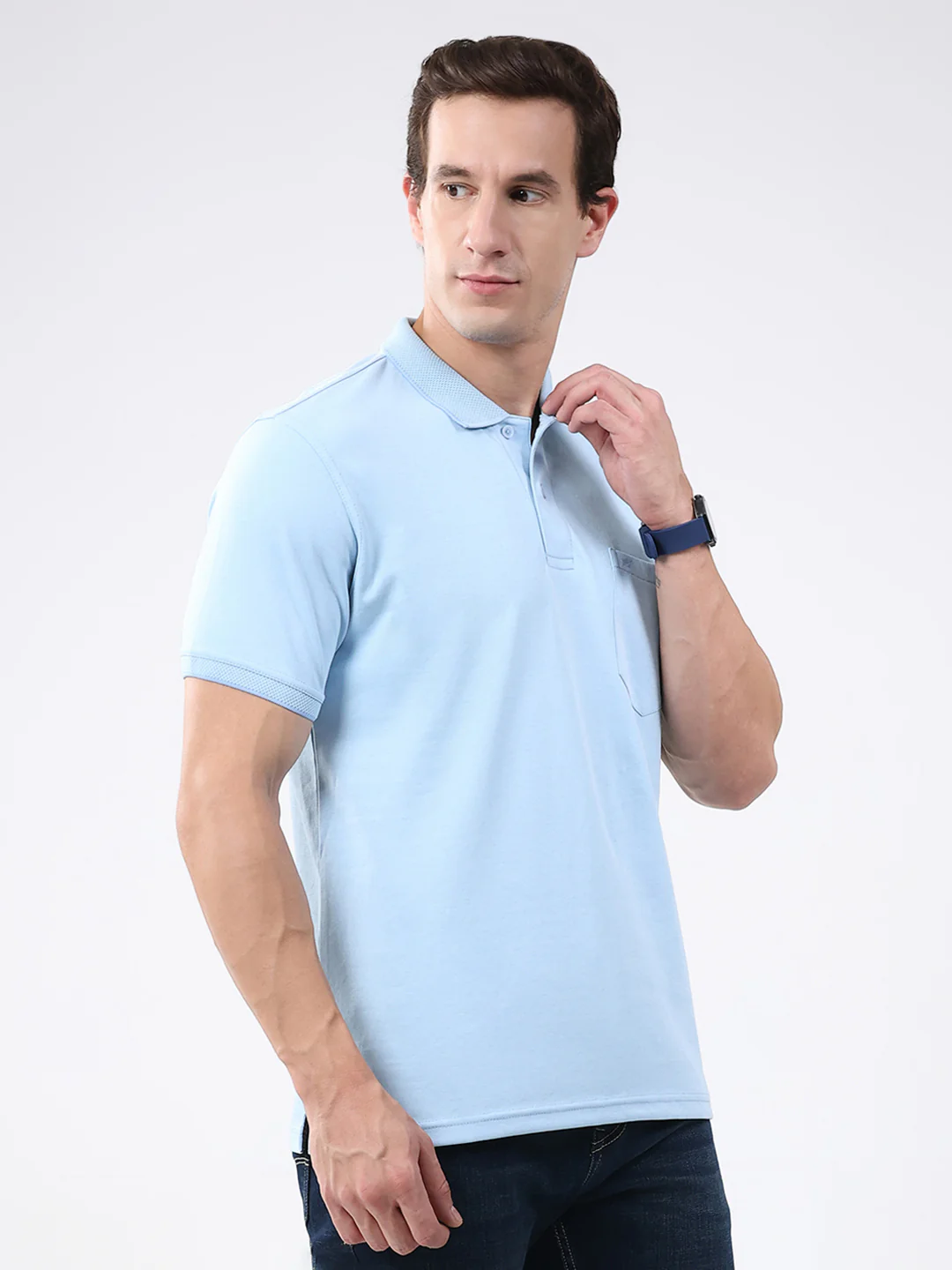 Men Sky Blue Solid Collar Half Sleeve T-Shirt - Image 4