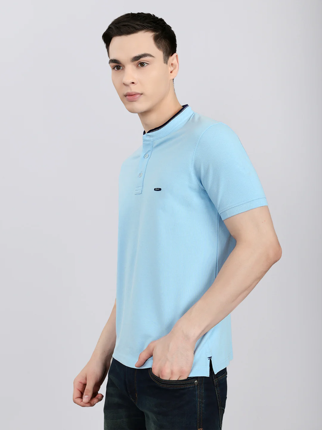 Men Sky Blue Solid Henley Neck Half Sleeve T-Shirt - Image 2