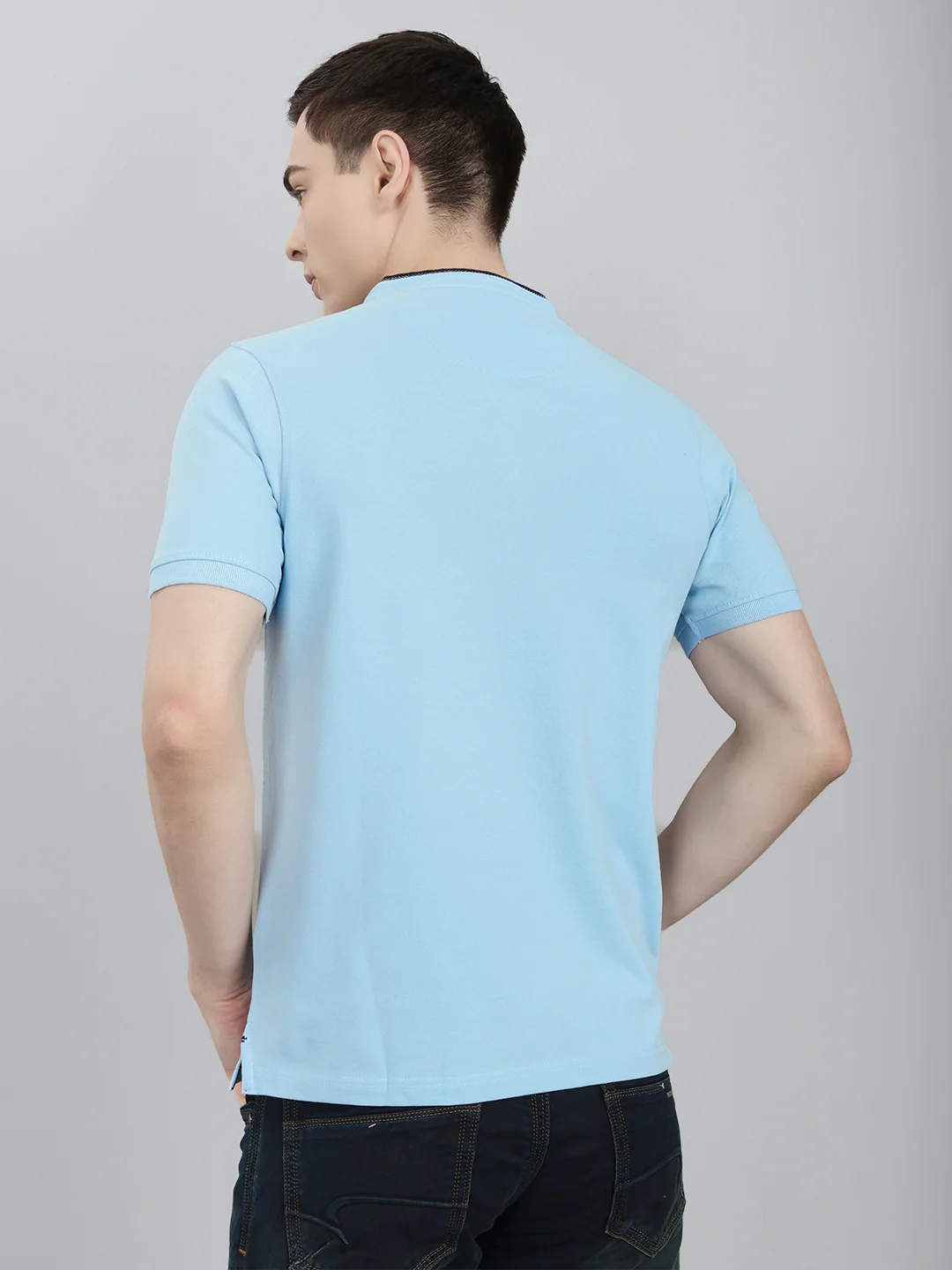 Men Sky Blue Solid Henley Neck Half Sleeve T-Shirt - Image 5