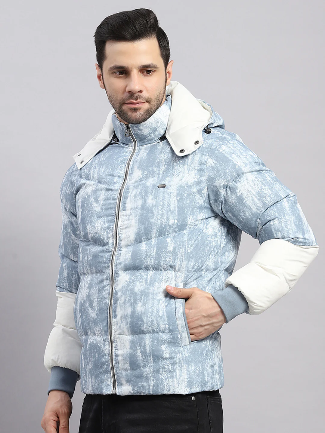 Men Sky Blue Solid Hooded Full Sleeve Jacket - Image 3