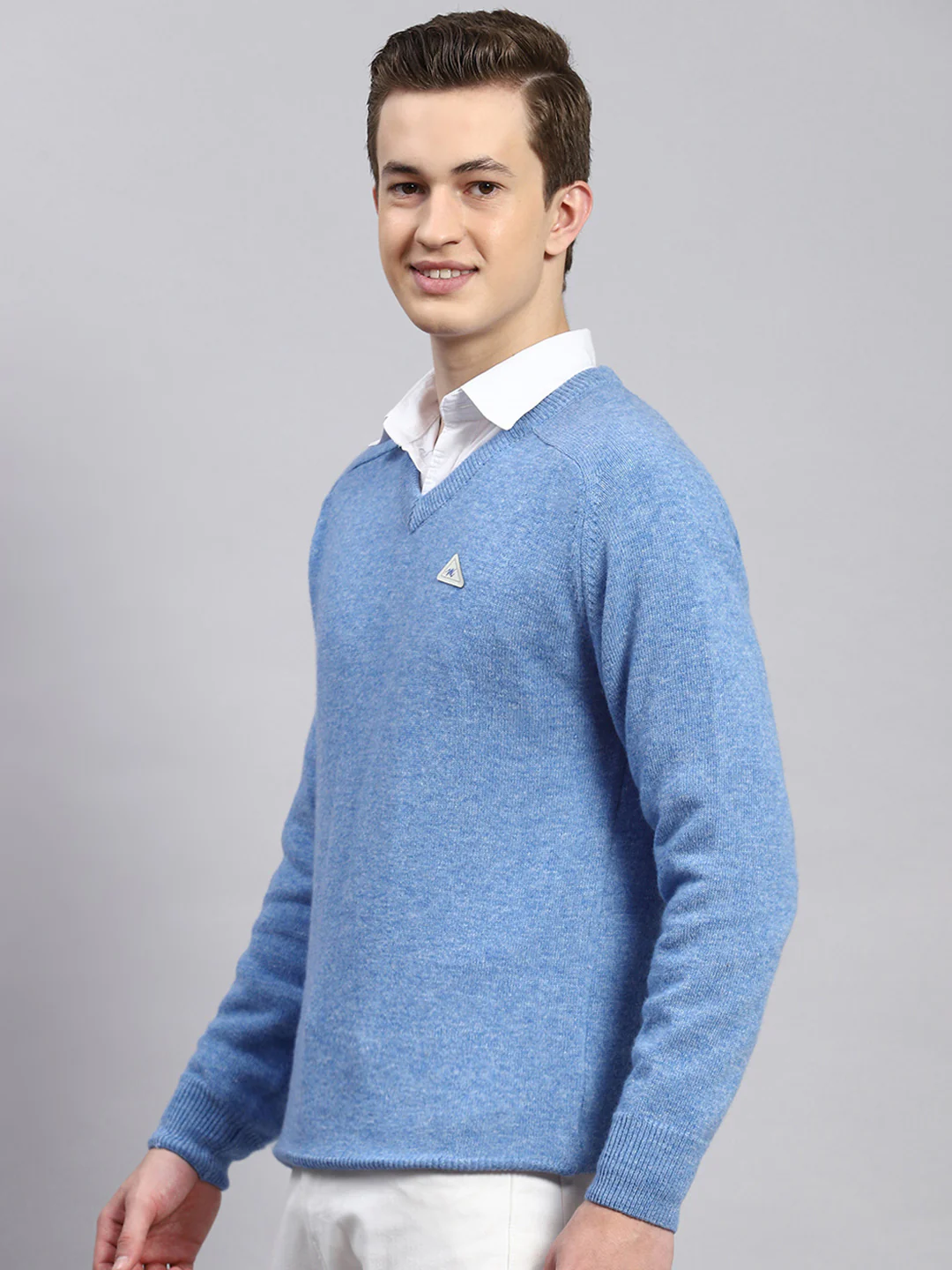 Men Sky Blue Solid Pullover - Image 4