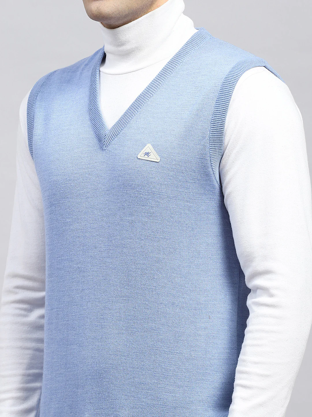 Men Sky Blue Solid V Neck Sleeveless Sweater - Image 7