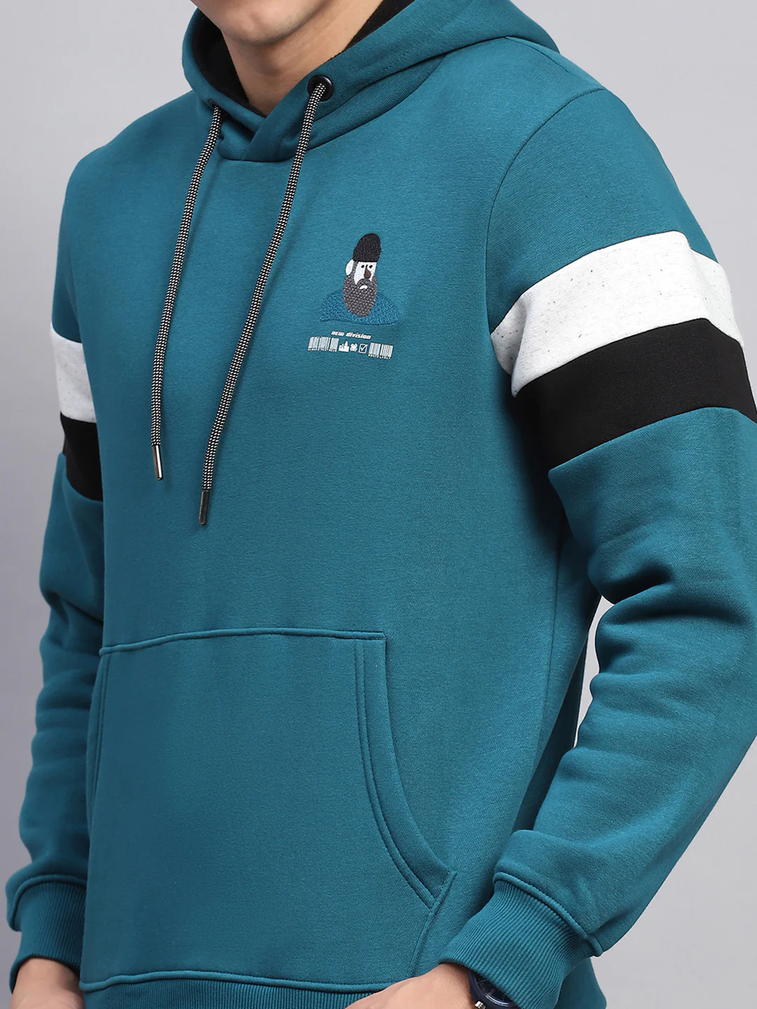 Men Teal Blue Printed Hooded Full Sleeve Sweatshirt - Image 6