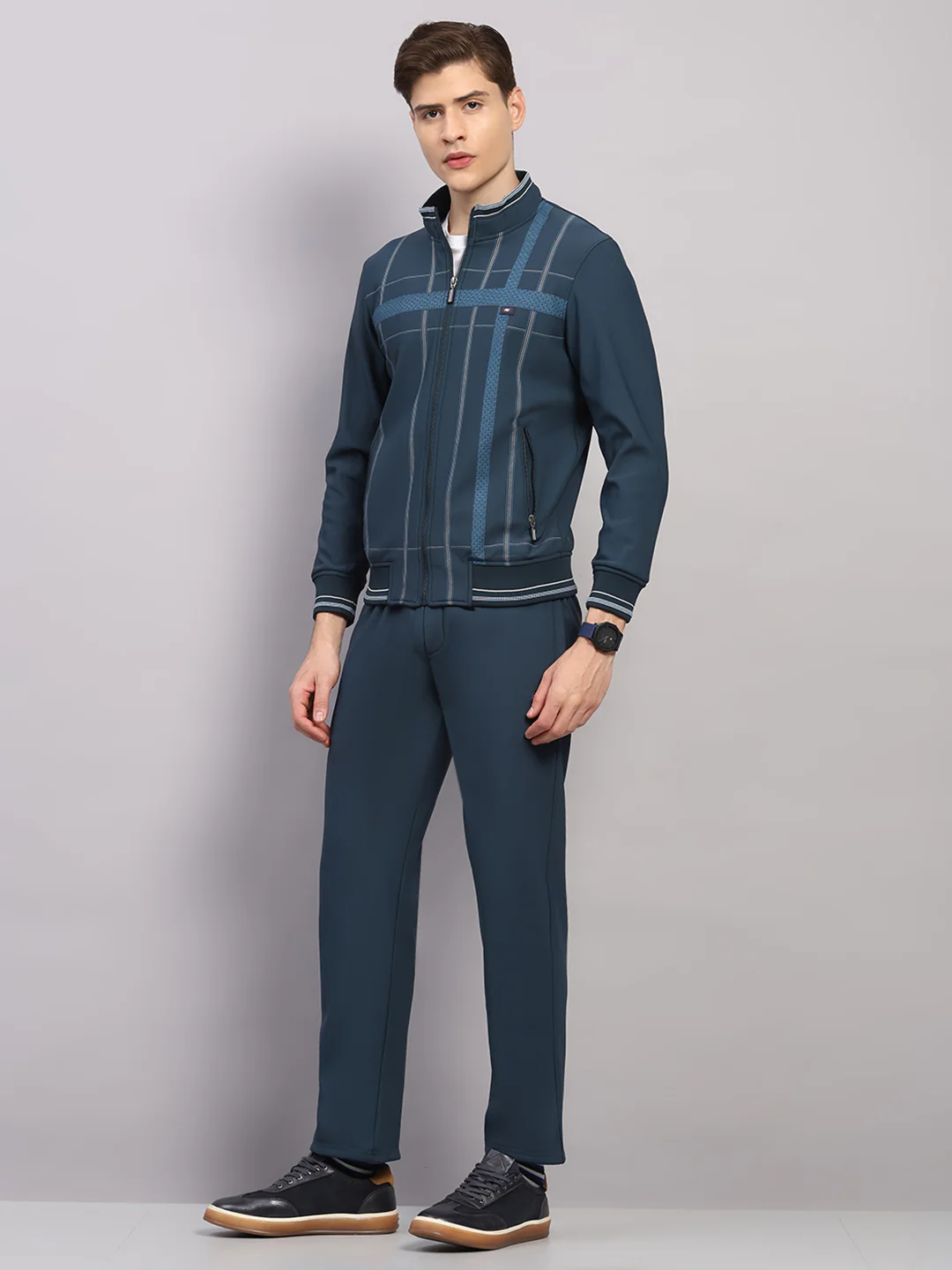 Men Teal Blue Solid Collar Full Sleeve Winter Tracksuit - Image 3