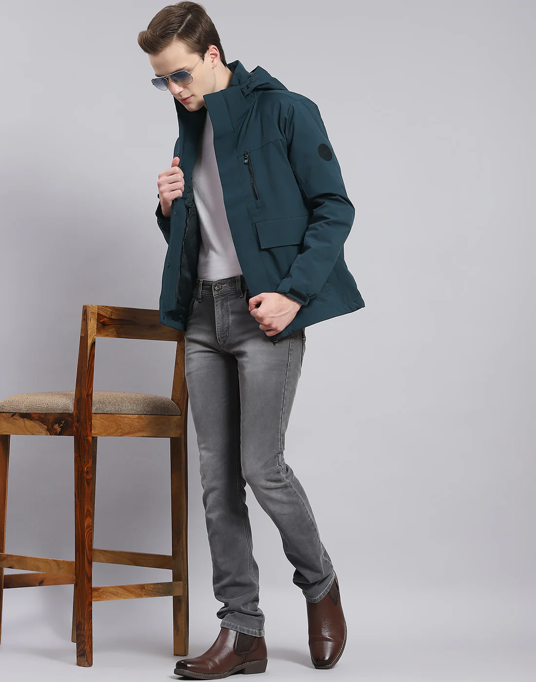 Men Teal Blue Solid Hooded Full Sleeve Jacket - Image 3