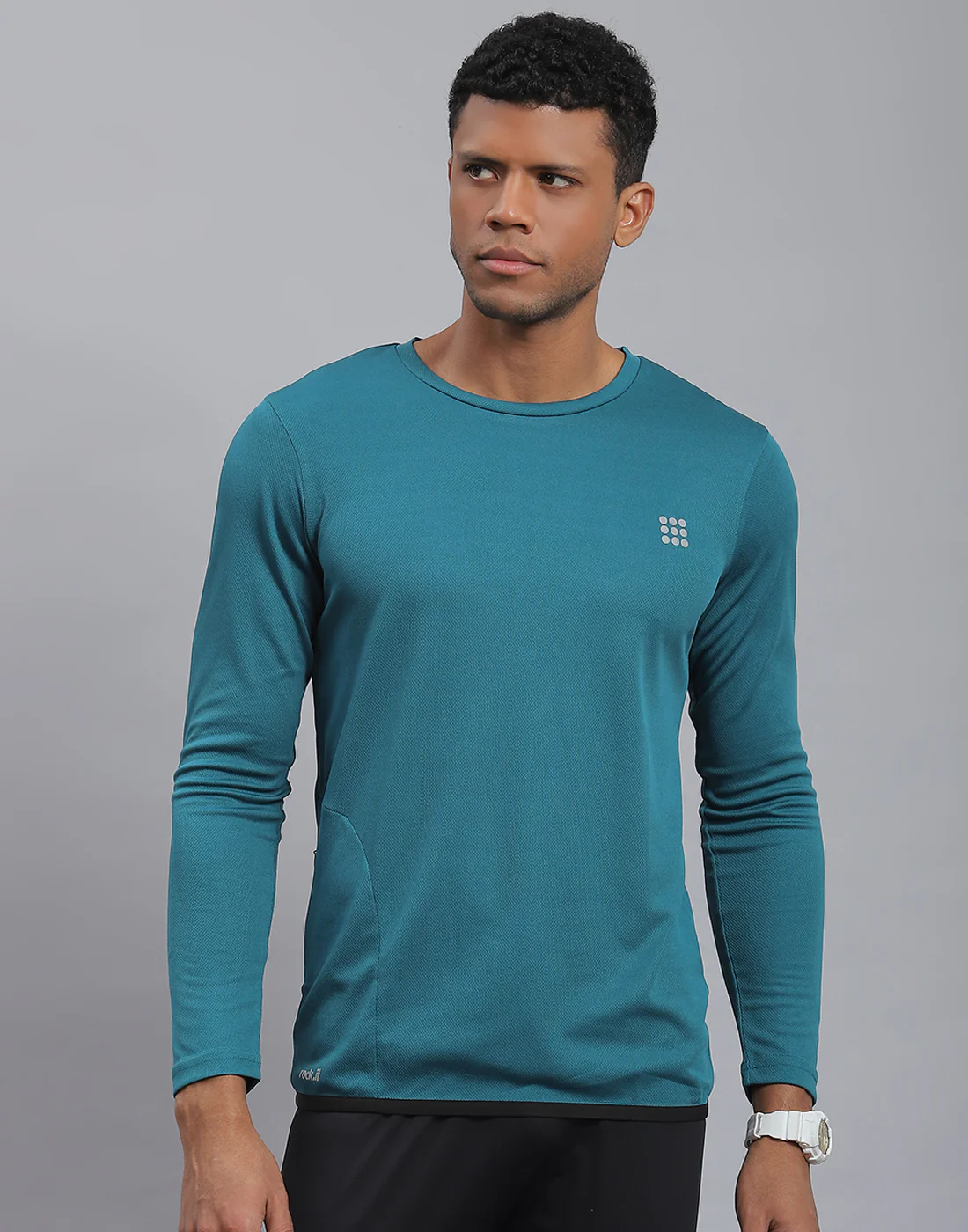 Rock.it Men Teal Blue Solid Round Neck Full Sleeve Active T-Shirt - Image 2