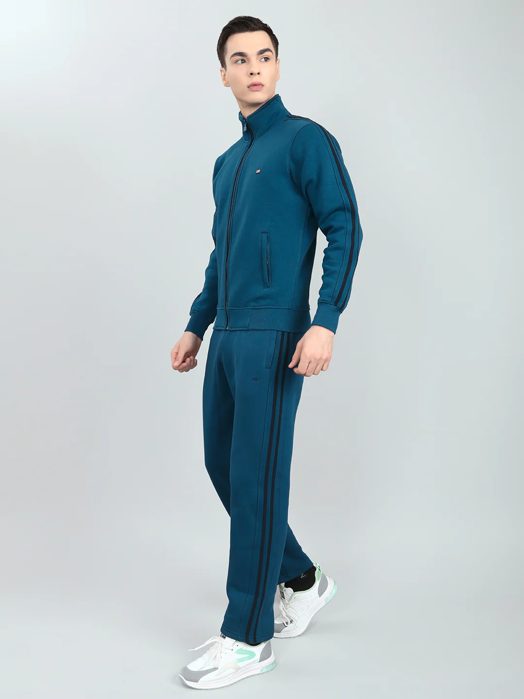 Men Teal Blue Solid Stand Collar Full Sleeve Winter Tracksuit - Image 2
