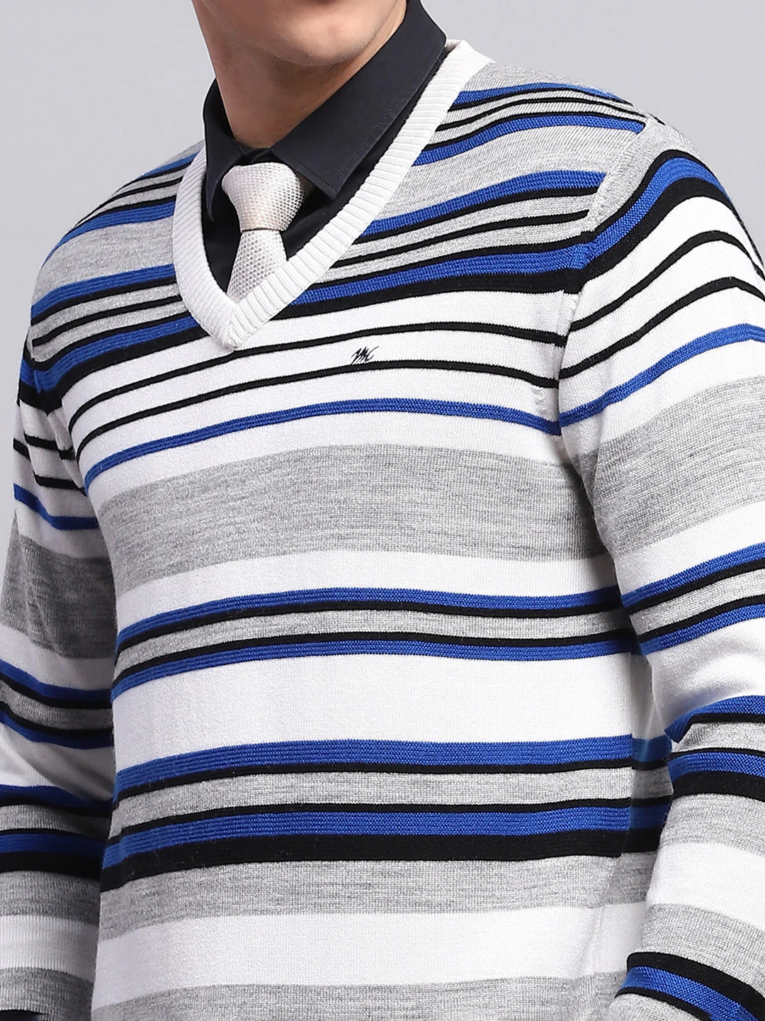 Men White & Blue Stripe V Neck Full Sleeve Pullover - Image 6